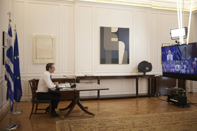 «Καρότο» και «μαστίγιο» για την Τουρκία: Ικανοποίηση της Αθήνας για την Κοινή Δήλωση των 27