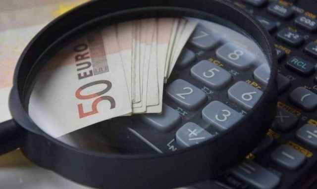 «Φρέναραν» οι χορηγήσεις δανείων το Φεβρουάριο