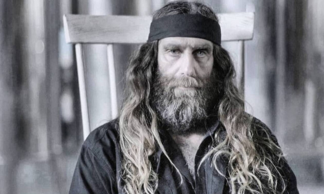 «Όταν συνάντησα τον πατέρα του Βαγγέλη Γιακουμάκη...» (vid)