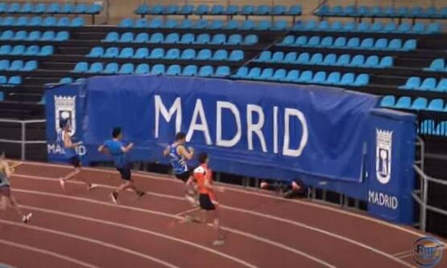 Στίβος: Η κούρσα που έγινε viral! - Βγήκε πρώτος και... χάθηκε (video)