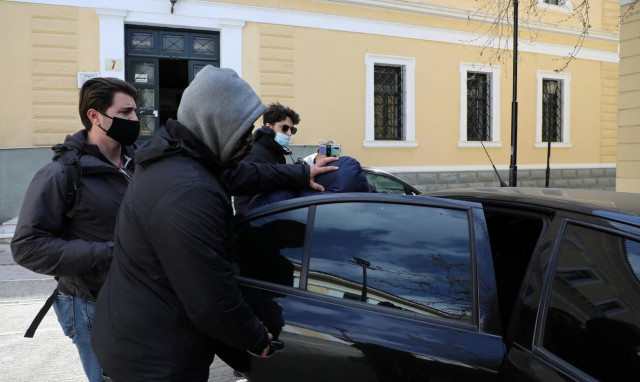 Ριφιφί - Ψυχικό: Ανοιχτό το ενδεχόμενο για νέο κύκλο ερευνών - Κομβικό στοιχείο τα κατσαβίδια