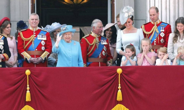 Το Παλάτι του Μπάκιγχαμ εξετάζει τον διορισμό υπεύθυνου διαφορετικότητας