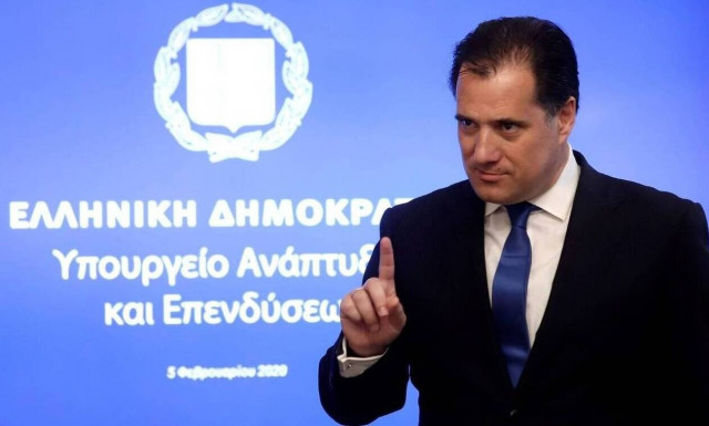 Κόντρα Ζαχαριάδη - Άδωνι στο twitter: «Ντροπή να αποκαλείτε έτσι εκλεγμένο πρωθυπουργό»