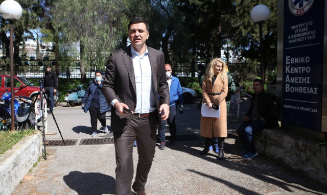 Κικίλιας: Νέο όπλο κατά της πανδημίας τα self test  - Τι είπε για εμβολιασμούς, αγορά και σχολεία