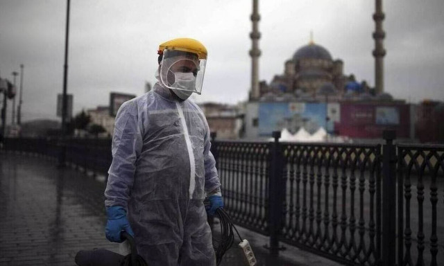 Τουρκία - Κορονοϊός: Τα ημερήσια κρούσματα ξεπέρασαν τις 30.000 για πρώτη φορά φέτος	