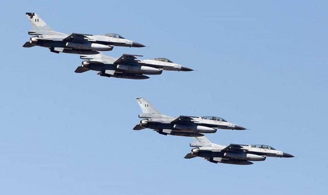 Πολεμική Αεροπορία: Εικόνες που «τρελαίνουν» τον Ερντογάν - Μαζί τα «γεράκια» Ελλάδας και Σ. Αραβίας