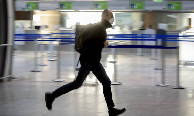 Γερμανία - Kορονοϊός: Υποχρεωτικό για όλους τους επιβάτες πτήσεων προς την Γερμανία το διαγνωστικό τ