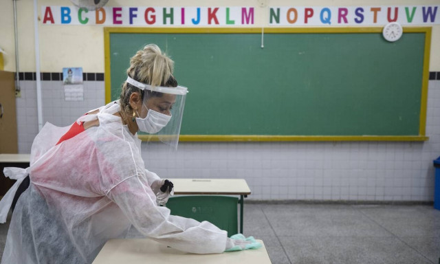 Κορονοϊός - Ιταλία: Ναι» στη χορήγηση του εμβολίου κατά του Covid -19 και στα φαρμακεία