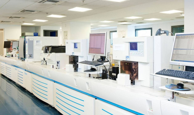 Μάρτιος, ο πιο σφοδρός μήνας του τρίτου κύματος της Covid-19 στην Ελλάδα