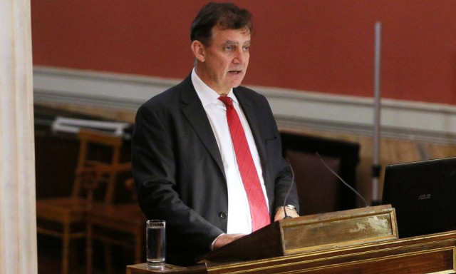 Δωρεάν self-test και επιστροφή σε δια ζώσης εκπαιδευτικές δραστηριότητες ζητά η Σύγκλητος του ΕΚΠΑ