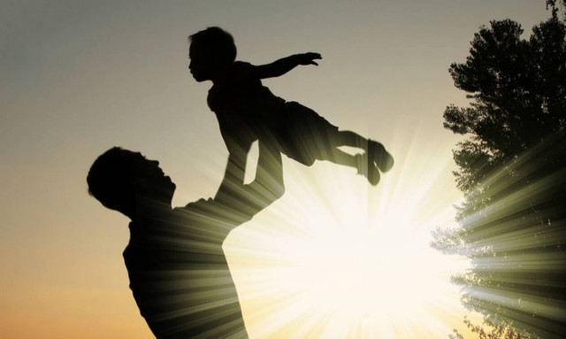 ΟΠΕΚΑ - Επίδομα παιδιού Α21:  Ρεκόρ δικαιούχων - Πότε πληρώνεται η α' δόση - Τα ποσά 