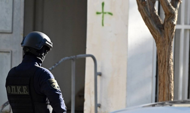 Ληστεία στα ΕΛΤΑ Χαλάστρας: «Με χτύπησαν για να ανοίξω το χρηματοκιβώτιο»