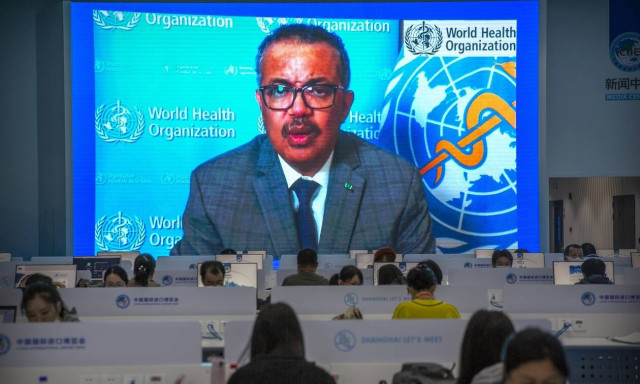 Επικεφαλής ΠΟΥ: Να διερευνηθεί περαιτέρω η θεωρία για διαρροή του κορονοϊού από εργαστήριο