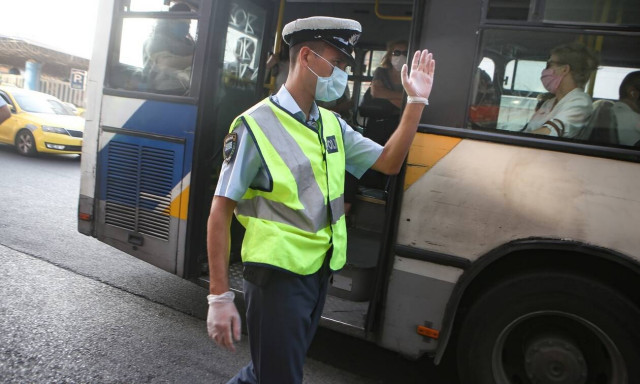 Καραμανλής: Επιπλέον 300 λεωφορεία στους δρόμους από τις αρχές Απριλίου