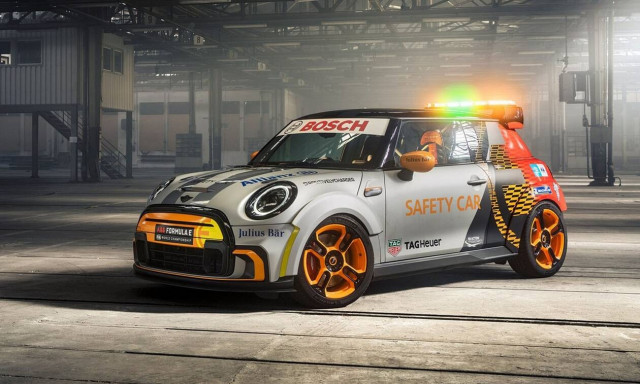 Σε τι εξυπηρετεί αυτό το ντοπαρισμένο Mini;