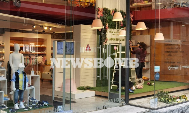 Ρεπορτάζ Newsbomb.gr: «Πυρετός» προετοιμασιών για άνοιγμα καταστημάτων -Αγωνία στους καταστηματάρχες