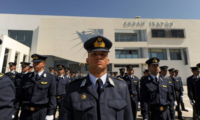 Πανελλαδικές εξετάσεις: Αυτοί είναι οι συντελεστές εισαγωγής για στρατιωτικές, αστυνομικές σχολες