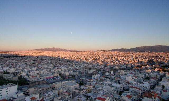 Καιρός τώρα: Καλοκαίρι... Δείτε πού θα «σκαρφαλώσει» η θερμοκρασία