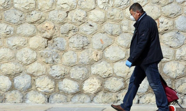 Οι μετακινήσεις που επιτρέπονται από σήμερα - Ποιες περιοχές είναι στο «βαθύ κόκκινο» - Όλα τα μέτρα