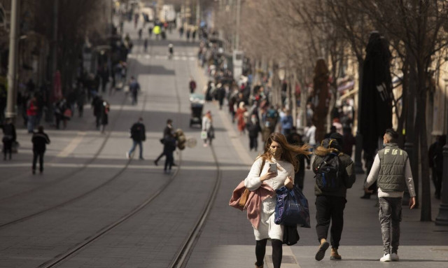 Iσραήλ: Βλέπει το τέλος της πανδημίας;Μαθήματα απο τη χώρα που «ξαναζεί» μετά τον εφιάλτη