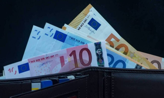 Προκαταβολές και αναδρομικά σε 36.088 συνταξιούχους τον Απρίλιο