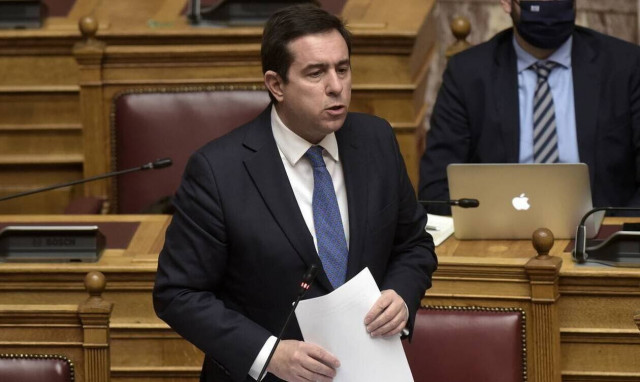 Μηταράκης: Προσπάθεια κλιμάκωσης από την Τουρκία - Πολλαπλά περιστατικά συνοδείας μεταναστών