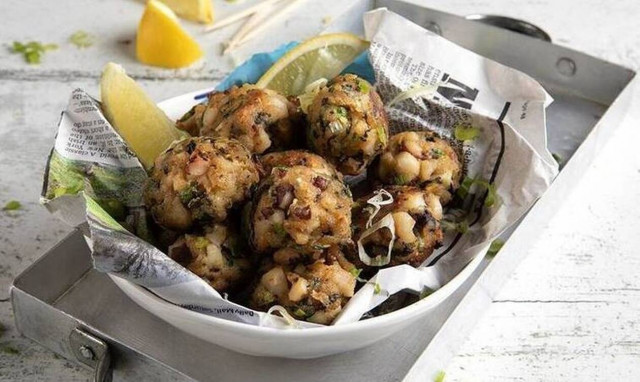 Χταποδοκεφτέδες από τον Άκη Πετρετζίκη!