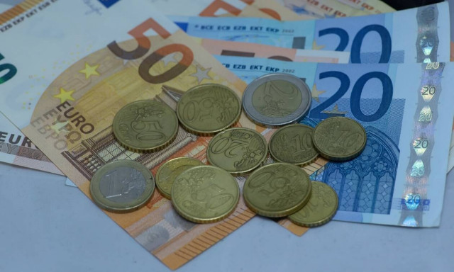 «Καταιγίδα» πληρωμών: Ποιοι πάνε ταμείο αυτή την εβδομάδα - Όλες οι καταβολές