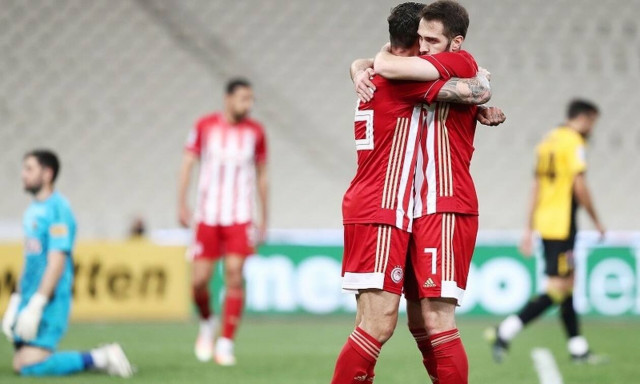 ΑΕΚ – Ολυμπιακός 1-5: «Ερυθρόλευκη» καταιγίδα, «έπνιξε» τον τραγικό «Δικέφαλο» - Όλα τα γκολ (vids)