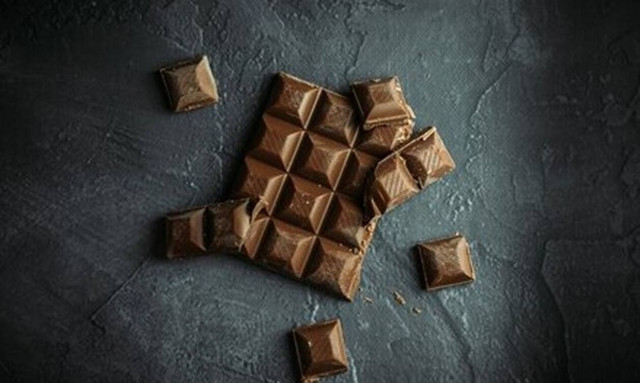 Top10: Δέκα ευεργετικές τροφές που «απογειώνουν» τη διάθεσή μας