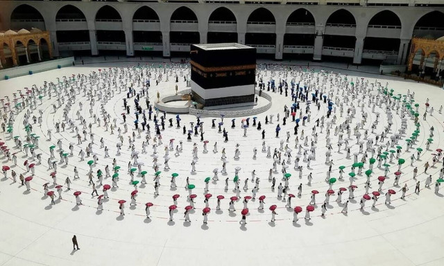 Σ. Αραβία: Το μικρό προσκύνημα στη Μέκκα θα επιτραπεί μόνο για τους εμβολιασμένους