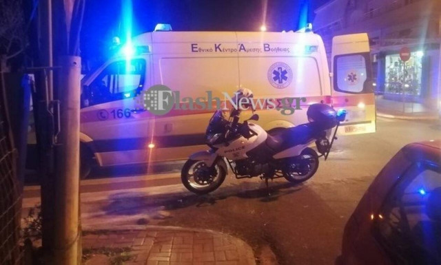 Σοκαριστικό τροχαίο στα Χανιά: Ι.Χ. συγκρούστηκε με μηχανάκι - Σοβαρά τραυματίες δύο νεαροί (pics)