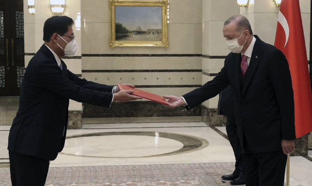 Διπλωματικό επεισόδιο Τουρκίας- Κίνας: Γιατί κλήθηκε ο Κινέζος πρέσβης στο τουρκικό ΥΠΕΞ