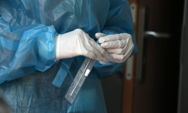 Self test: Από σήμερα στη «φαρέτρα» το νέο όπλο κατά του κορονοϊού- Με προτεραιότητα η παραλαβή τους