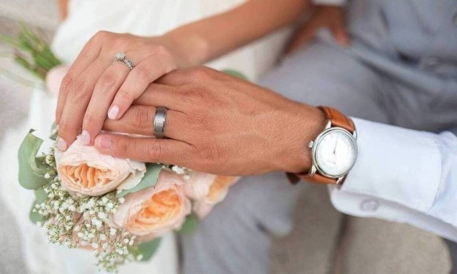 Χαμός σε γάμο στη Κίνα: Η μάνα του γαμπρού αποκάλυψε πως η νύφη είναι κόρη της!