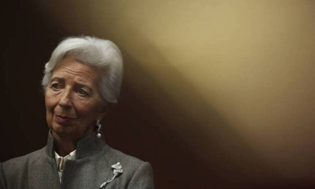 Λαγκάρντ: Παραμένουν οι κίνδυνοι για την ευρωζώνη από την πανδημία