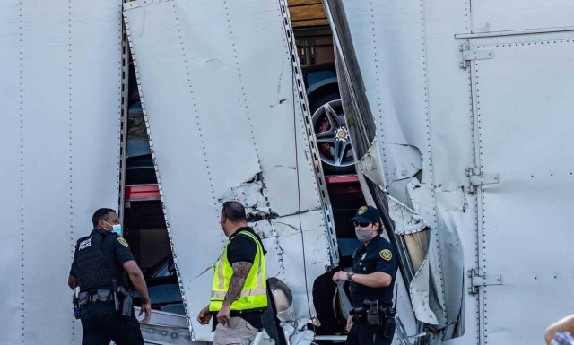 Πως να καταστρέψεις μία Ferrari SF90 (και μερικά ακόμα supercars)