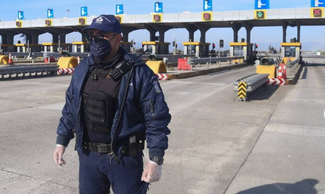 Πάσχα στο χωριό: Τα 3 δεδομένα που θα κρίνουν τη μετακίνηση από νομό σε νομό