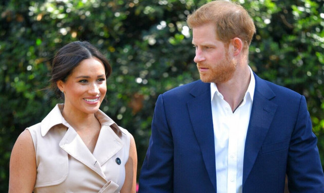 Πρίγκιπας Φίλιππος: Έτσι τον αποχαιρέτησαν πρίγκιπας Χάρι και Μέγκαν Μαρκλ