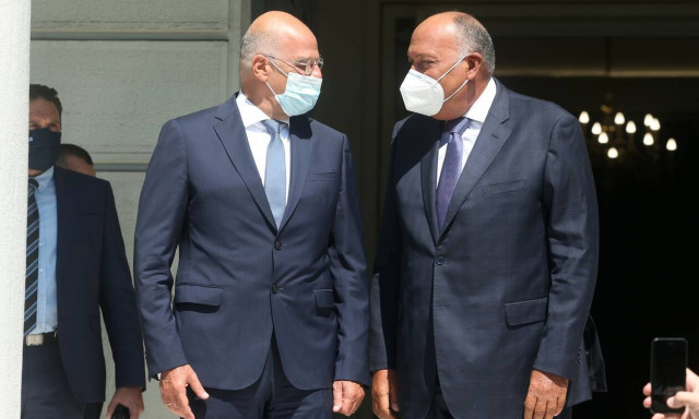 Διπλωματικό «σκάκι» για Ελλάδα, Τουρκία και Αίγυπτο - Επικοινωνία Δένδια με Σούκρι