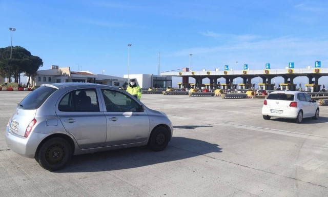 Ρεπορτάζ Newsbomb.gr: Το σχέδιο της κυβέρνησης για Πάσχα στο χωριό - Τα «εργαλεία» για να το πετύχει