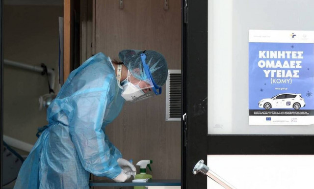 Κορονοϊός - Σαρηγιάννης: Πόση ανοσία θα δώσουν τα εμβόλια - Τι είπε για τα κρούσματα