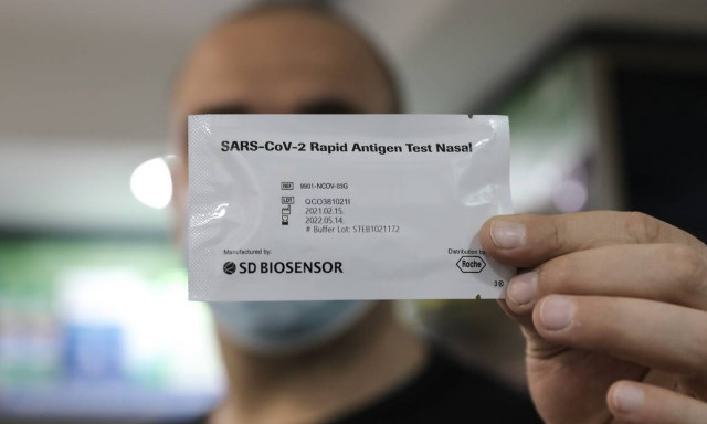 Κορονοϊός - Λινού στο Newsbomb.gr: Στο 8% ο δείκτης θετικότητας – Πότε θα μιλάμε για ύφεση