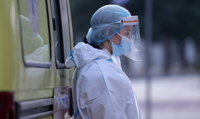 Κορονοϊός: Άνθρωποι της πρώτης γραμμής από πέντε χώρες της Ε.Ε μιλούν για την πανδημία