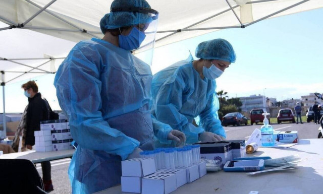 Κορονοϊός: Δωρεάν rapid test σήμερα Δευτέρα (12/4) σε 108 σημεία σε όλη την Ελλάδα