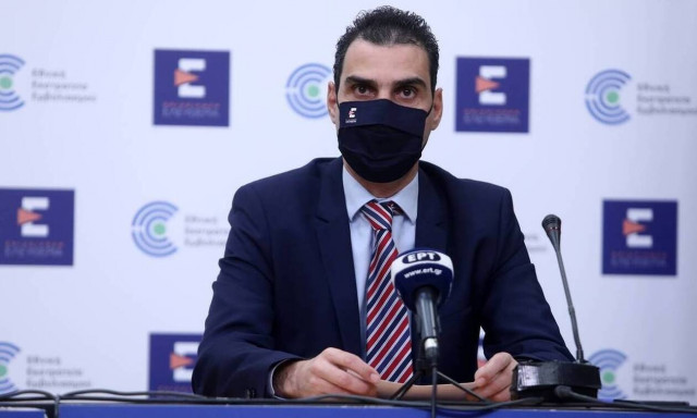 Θεμιστοκλέους: Την Τετάρτη φτάνουν στην Ελλάδα οι πρώτες δόσεις του εμβολίου Johnson & Johnson