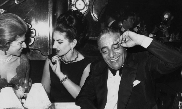 Μαρία Κάλλας: H «αρχαία τραγωδία» της ζωής της σε νέο βιβλίο - Τα βασανιστήρια στα χέρια του Ωνάση