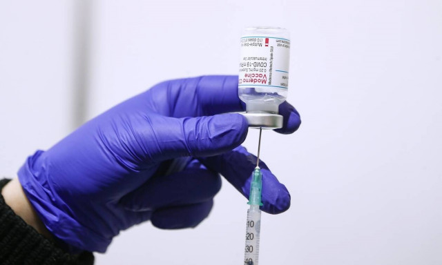 Κορονοϊός: Πρέπει ή δεν πρέπει να εμβολιάζονται τα παιδιά έως 16 ετών;