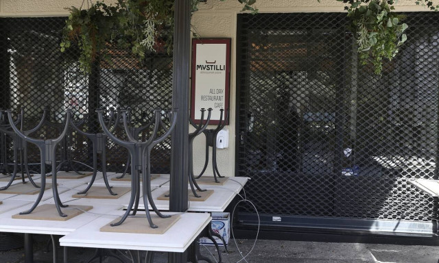 Εστίαση: Πότε θα ανοίξουν μπαρ και καφετέριες