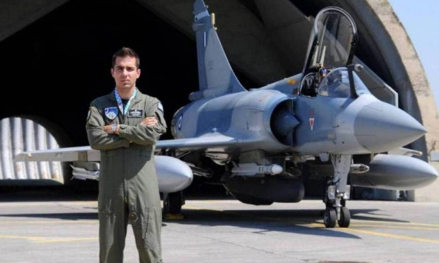 Γιώργος Μπαλταδώρος: Τρία χρόνια από τον θάνατο του ηρωικού σμηναγού - «Κανείς απών»